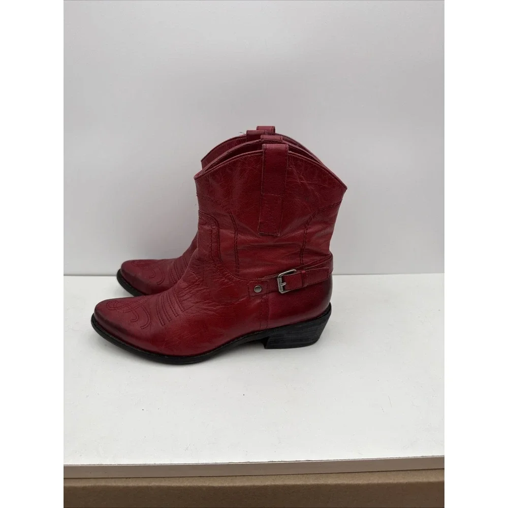 Red Western Cowgirl Ankle Boots Waco w/Buckle Franco Sarto Women Sz 7.5 READ Des